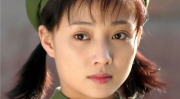 殷桃简历个人资料简介,从军艺毕业到视后荣耀，实力派女演员的成长之路